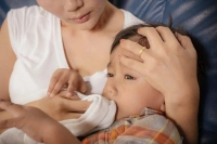 Trẻ 3 tuổi bị nôn nhiều không sốt: Nguyên nhân & cách xử lý